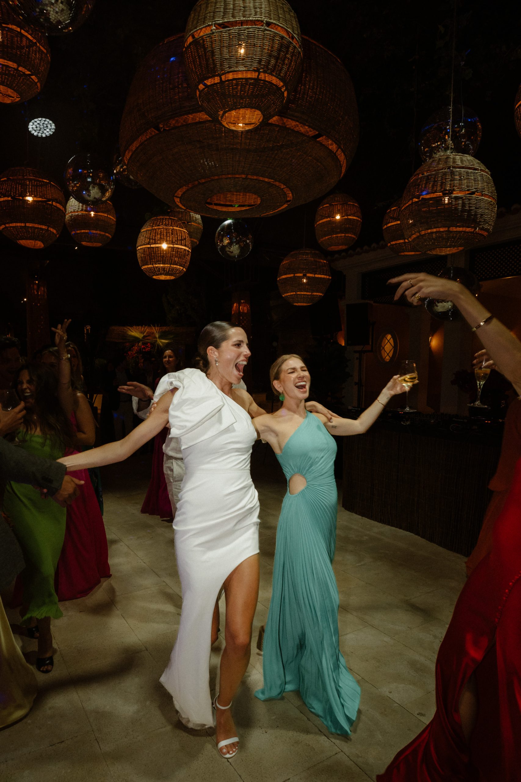 dance photos with bride and best friends at a wedding in Lisbon